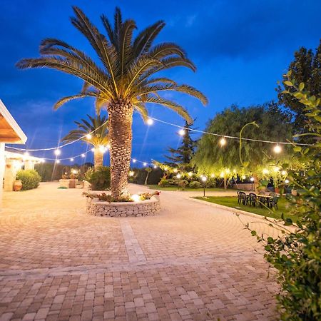 Casale Della Contea Guest House โมดิกา ภายนอก รูปภาพ