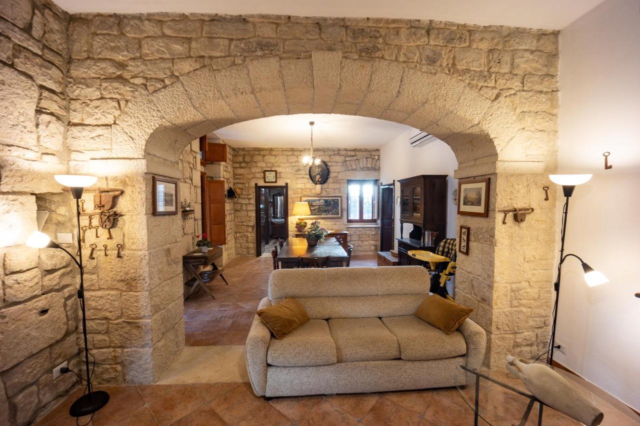 Casale Della Contea Guest House โมดิกา ภายนอก รูปภาพ
