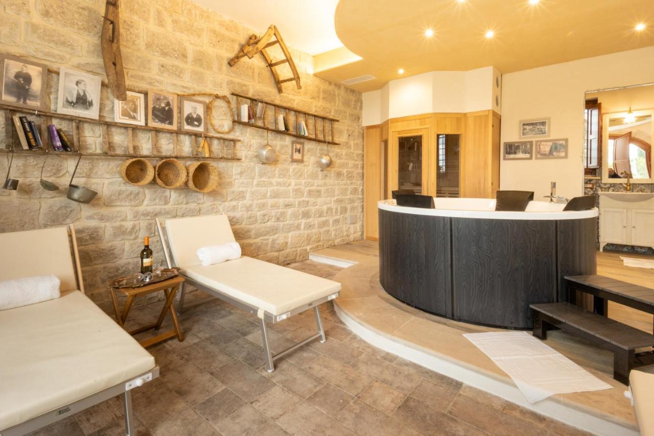 Casale Della Contea Guest House โมดิกา ภายนอก รูปภาพ