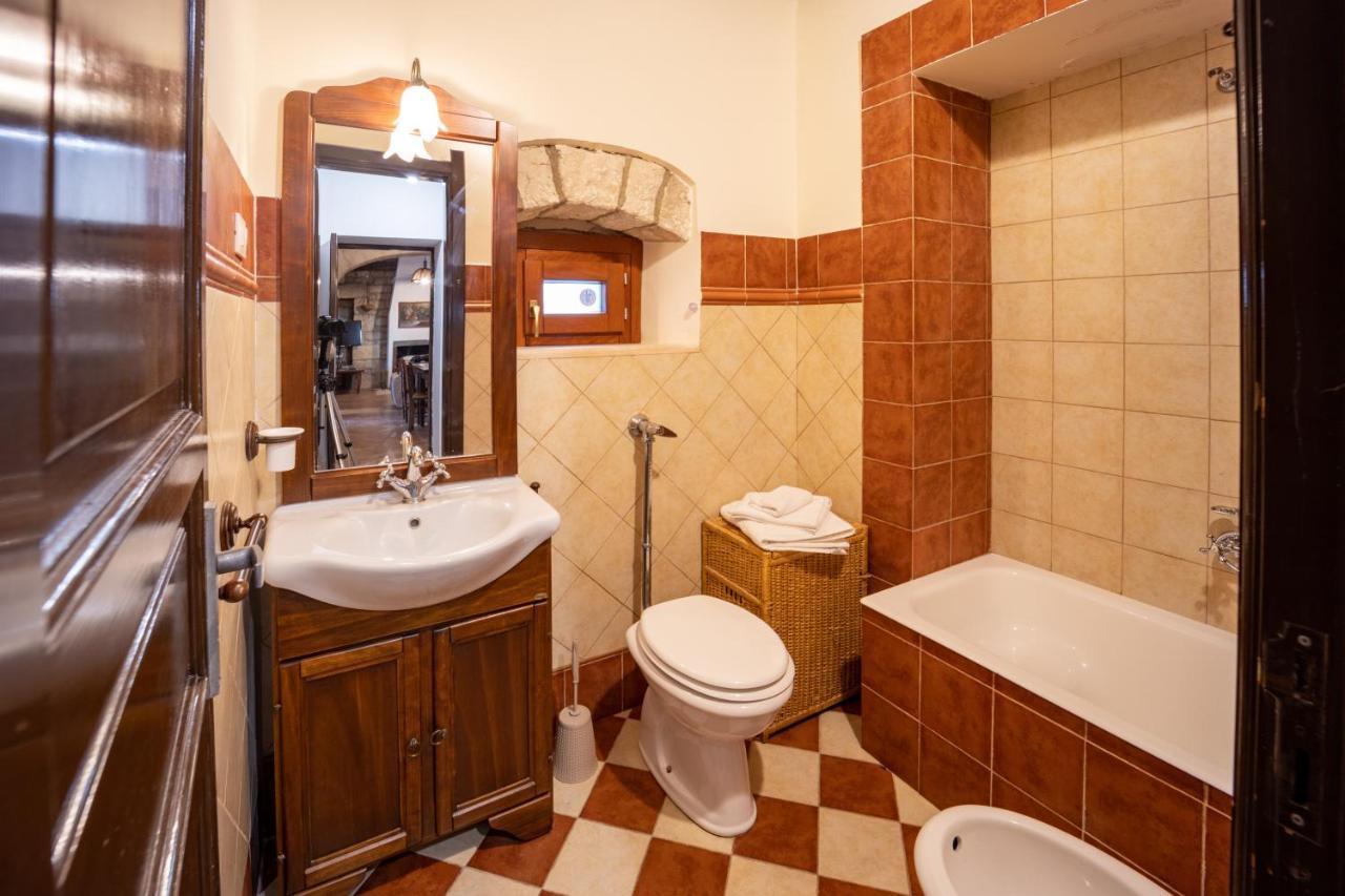 Casale Della Contea Guest House โมดิกา ภายนอก รูปภาพ