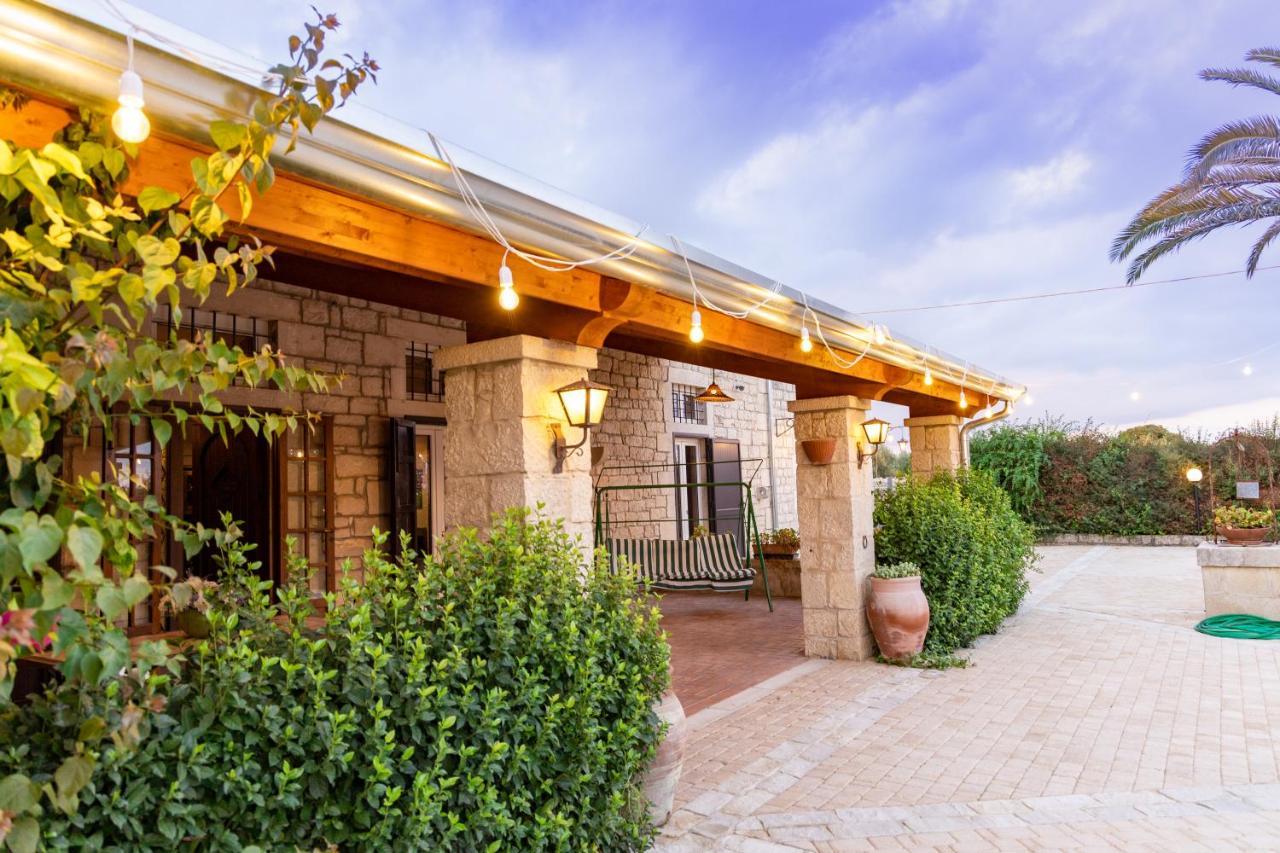 Casale Della Contea Guest House โมดิกา ภายนอก รูปภาพ