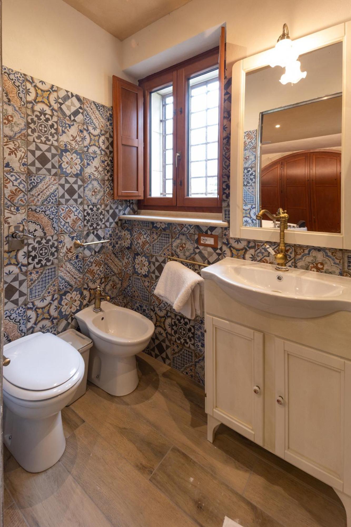 Casale Della Contea Guest House โมดิกา ภายนอก รูปภาพ